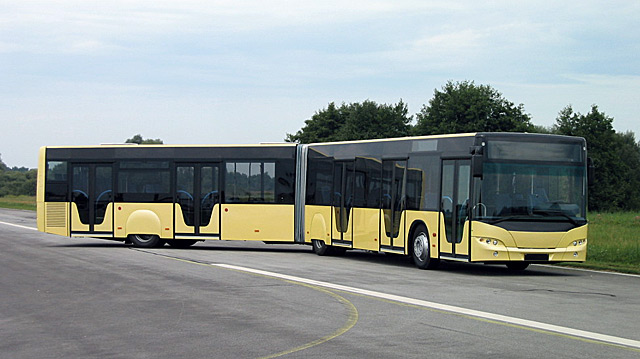 Автобус городского назначения centroliner 4516