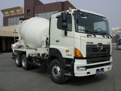 Автобетоносмеситель HINO-700 - 6 800 000 руб.