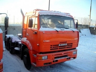 Седельный тягач Камаз 6460-011-63 - 2 535 000 руб.