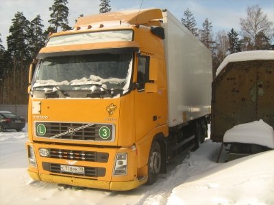Автофургон Volvo FH12 - 3 000 000 руб.