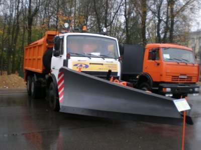 Подметально-уборочная машина ЭД-244А1 - 3 500 000 руб.