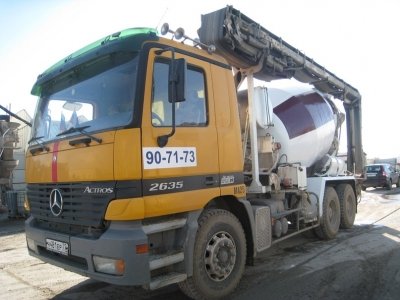 Автобетоносмеситель  Mersedes Benz - 3 000 000 руб.