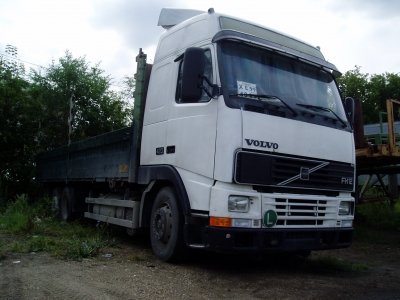 Бортовой автомобиль VOLVO FH12 - 1 250 000 руб.