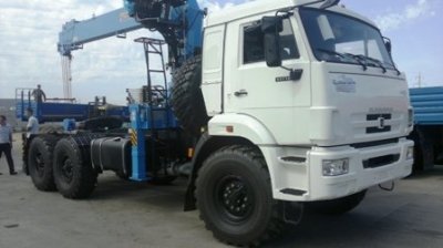 Седельный тягач Камаз 44108 с КМУ - 3 500 000 руб.