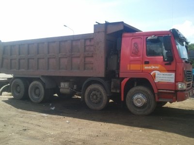 Самосвал HOWO 8x4 - 1 090 000 руб.