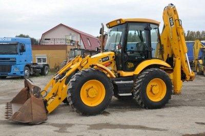 Экскаватор-погрузчик JCB 4CX - 2 140 000 руб.