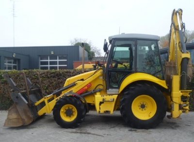 Экскаватор-погрузчик New Holland LB110B-4PT - 2 350 000 руб.