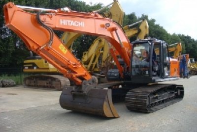 Гусеничный экскаватор Hitachi ZX210LC-3  - 5 204 000 руб.