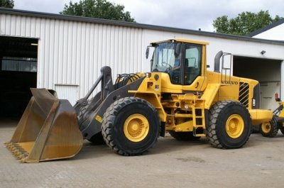 Фронтальный погрузчик Volvo L180F - 9 860 000 руб.