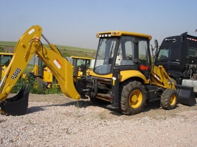 Экскаватор-погрузчик FLB468 - 2 165 500 руб.