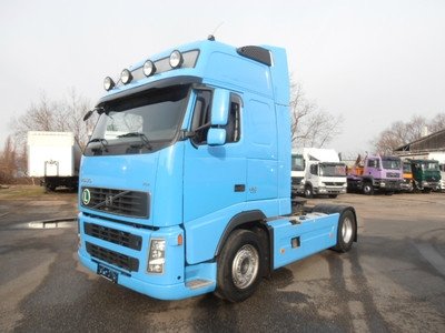 Седельный тягач VOLVO FH 12.460 - 1 999 000 руб.