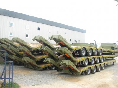 Низкорамный полуприцеп-тяжеловоз MDL 4 - 1 950 000 руб.