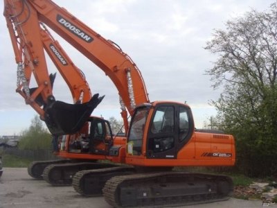 Гусеничный экскаватор Doosan DX 225 - 4 500 000 руб.