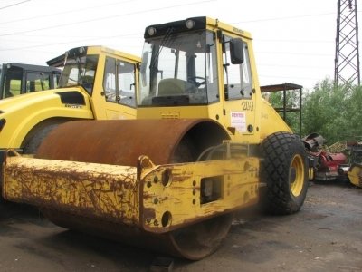 Дорожный каток Каток грунтовый Bomag BW 213 d40 - 2 100 000 руб.