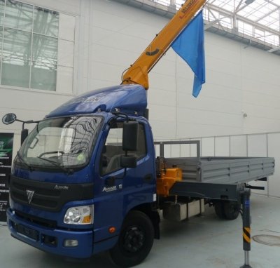 Кран-манипулятор XCMG г/п 2 т. Foton 1061 г/п 5 т - 1 685 000 руб.