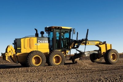 Автогрейдер John Deere 772G - 13 080 000 руб.