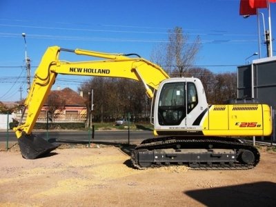 Гусеничный экскаватор New Holland e215 LC - 5 880 000 руб.