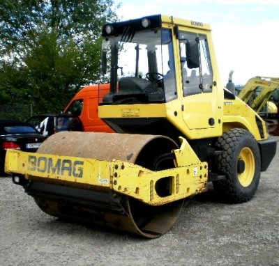 Дорожный каток BOMAG BW 177 грунтовый - 2 150 000 руб.