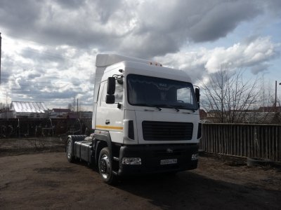 Седельный тягач маз 5440а9 - 1 400 000 руб.