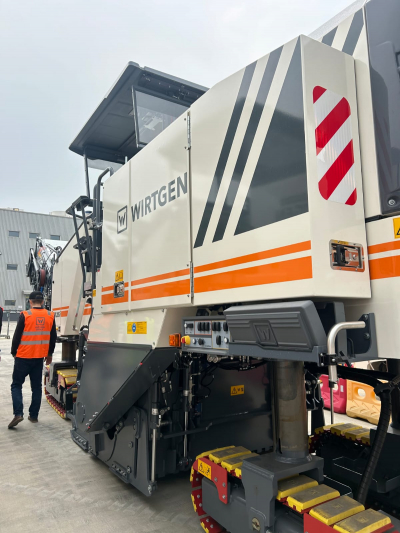 Фреза дорожная Wirtgen W 205i - 53 999 000 руб.