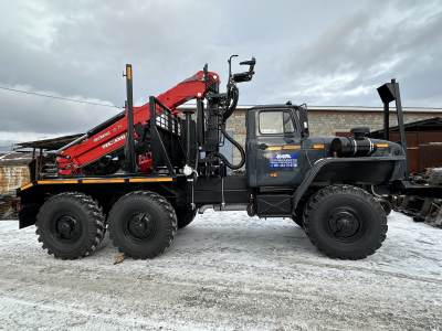 Лесовоз Урал  - 7 400 000 руб.