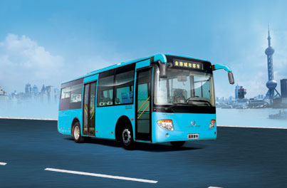 Длинномерный автобус для перевозки пассажиров по городу