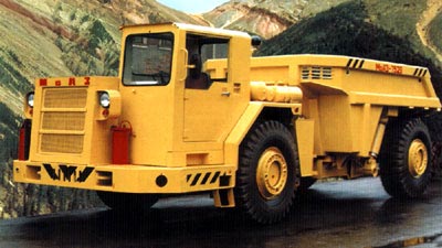 Самосвал шахтный МоАЗ-7529